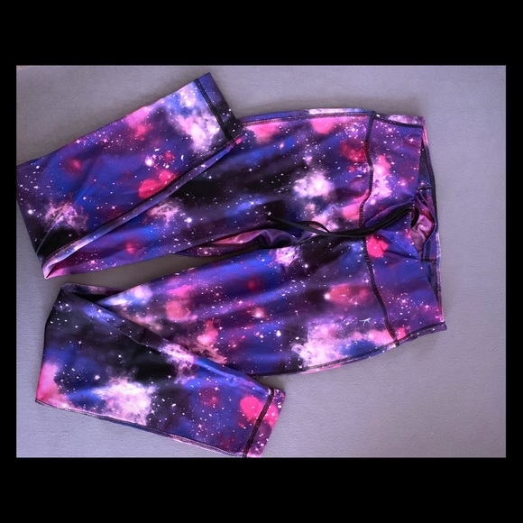 Workout leggings - Picture 1 of 2